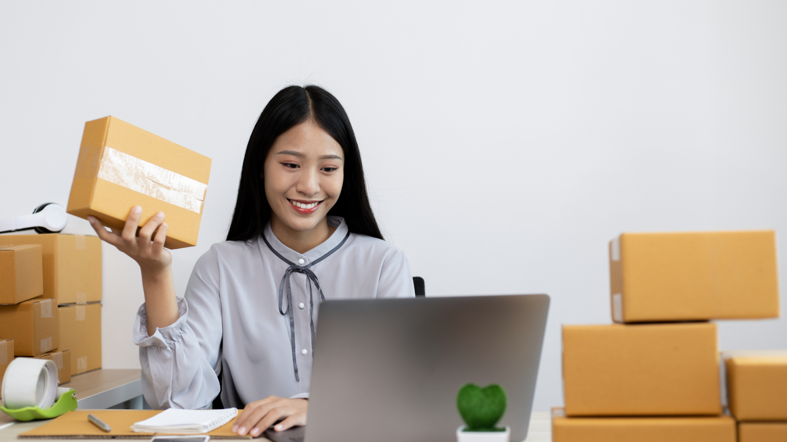 Vận hành online là gì
